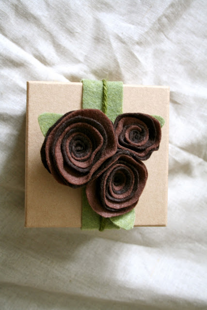 Felt Roses Gifts