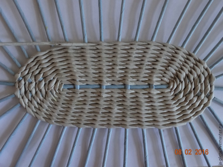 Мастер-класс: плетение сервировочных ковриков из бумажных трубочек, фото № 8