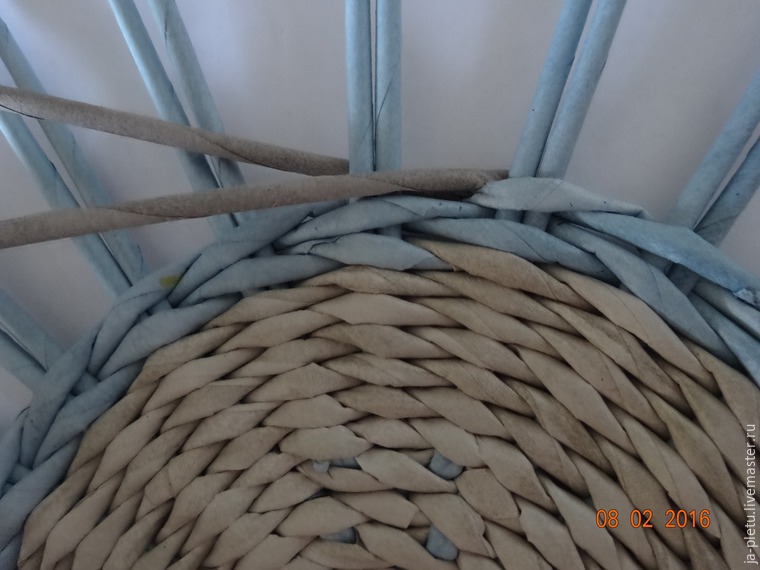 Мастер-класс: плетение сервировочных ковриков из бумажных трубочек, фото № 14