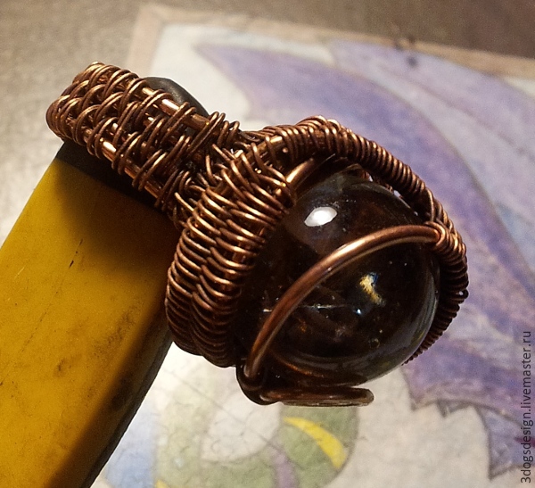 «Бюджетный брульянт», или Делаем кольцо со стеклянным шариком из медной проволоки, фото № 27