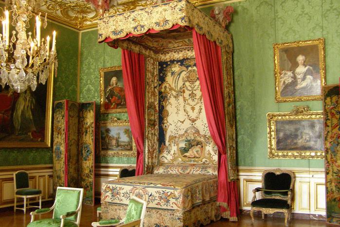 Королевские опочивальни: 20 роскошных спален с прекрасными интерьерами, фото № 6
