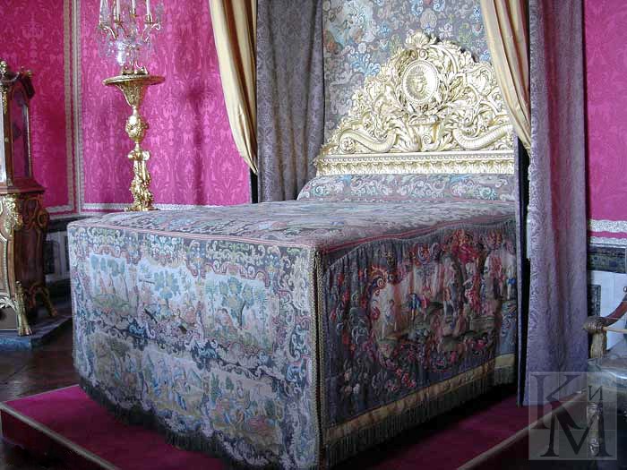 Королевские опочивальни: 20 роскошных спален с прекрасными интерьерами, фото № 7