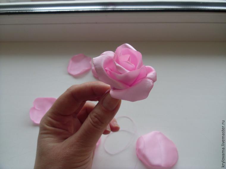 Создаем реалистичную розу из лент, фото № 8
