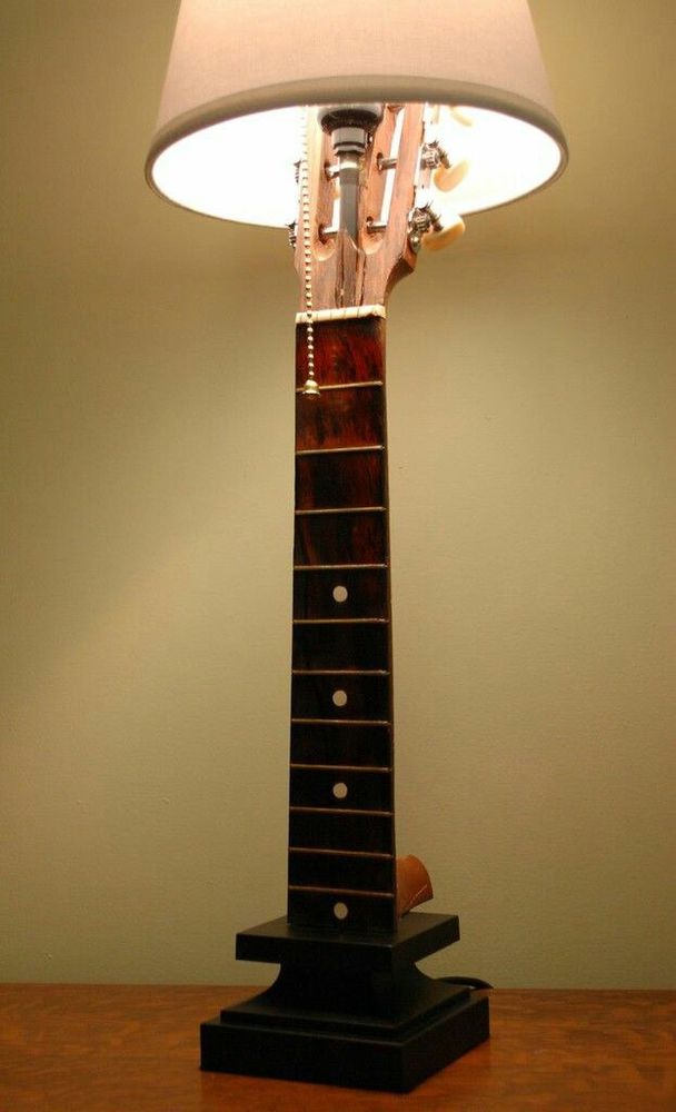 Креативная гитара: во что превращается старый инструмент в умелых руках мастера, фото № 2