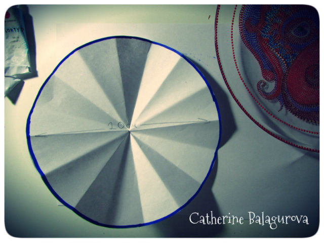 Как сделать треугольную окантовку-узор для тарелки в технике точечной росписи, фото № 8