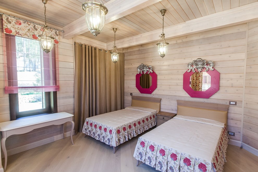 Деревянная обшивка стен детской комнаты в стиле кантри