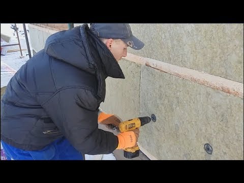 Как правильно утеплить стены из бруса и натянуть ветрозащитную мембрану