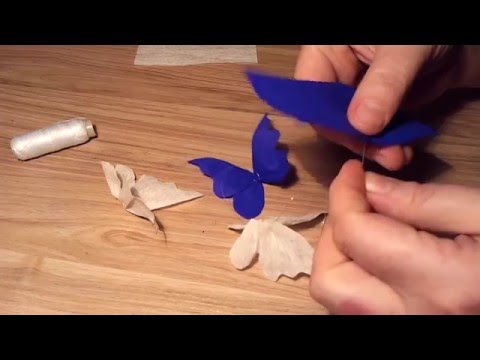 Бабочки из гофрированной бумаги/Butterflies from the corrugated paper.