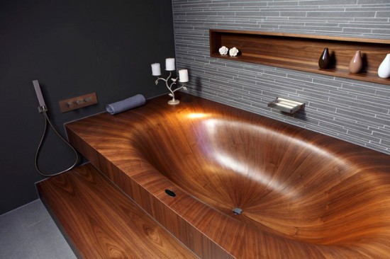 Деревянная ванна очень экологична