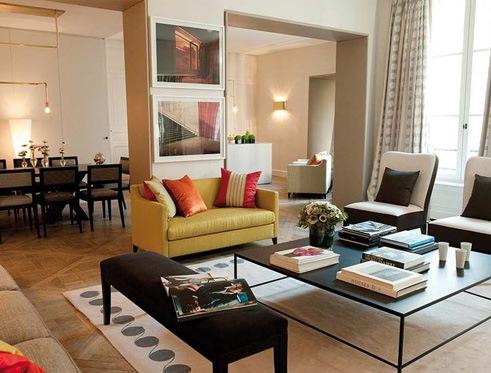 Гостиная является главной комнатой в доме, поэтому оформлять ее необходимо стильно и практично