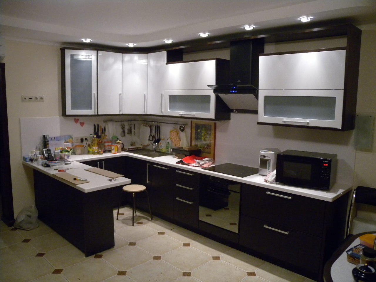 Кухня в квартиру студию - фото и дизайн.