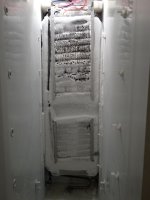 Холодильник не размораживается