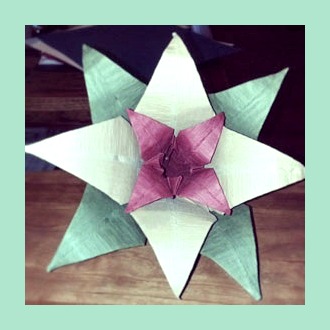 Кувшинка из бумаги оригами