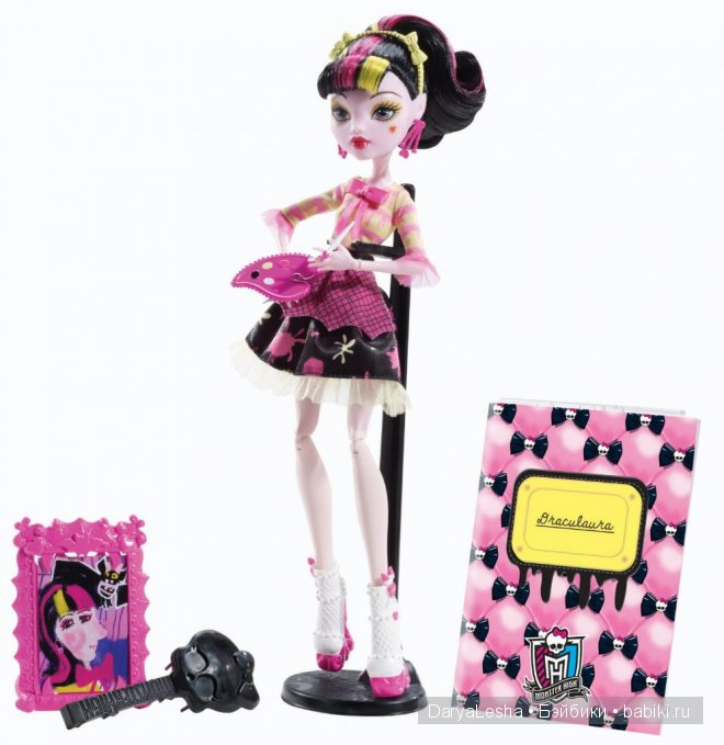 Monster High - Дракулаура, Draculaura