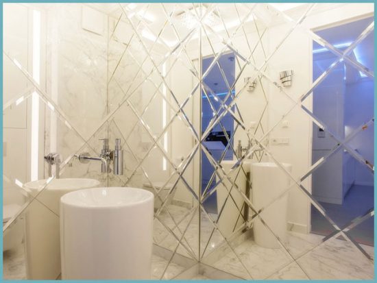зеркальная плитка в ванной