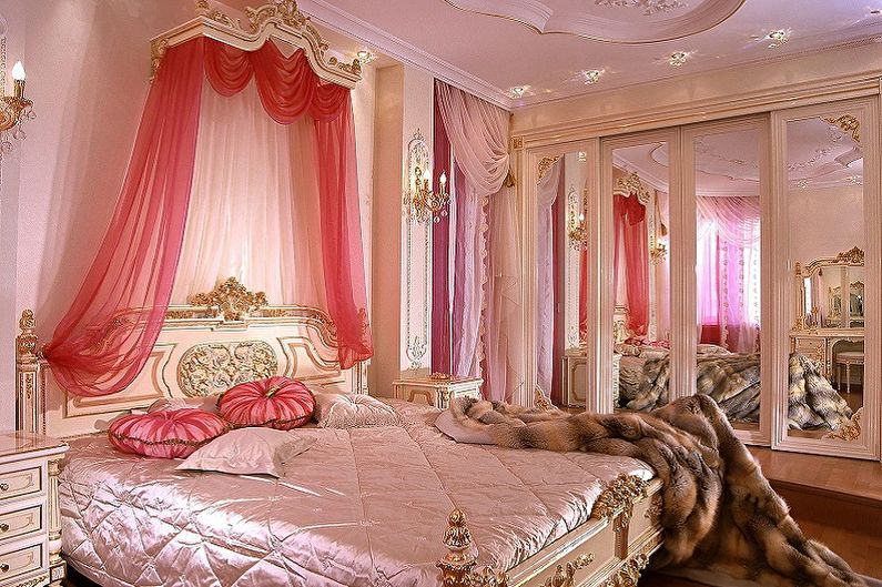 Маленькая спальня в классическом стиле - Дизайн интерьера