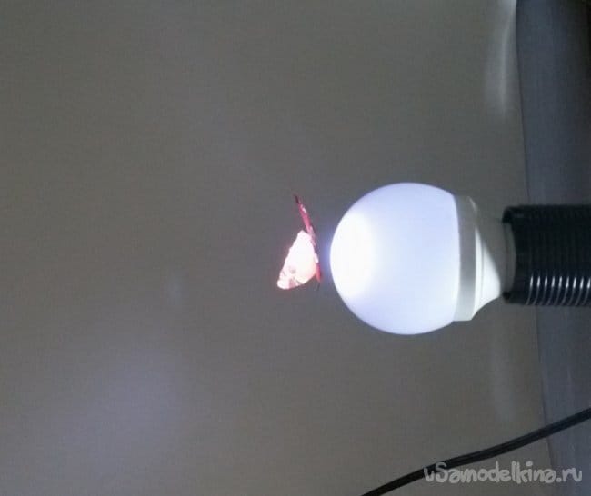 Светодиодная лампа – левитрон